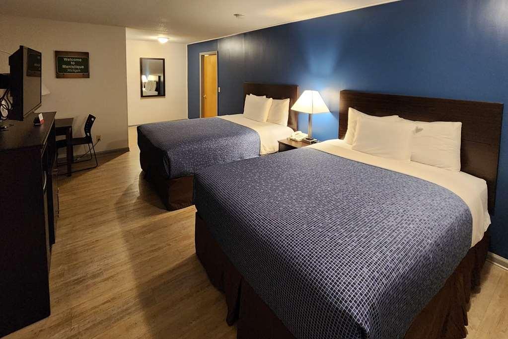 Econo Lodge Lakeshore Манистик Стая снимка